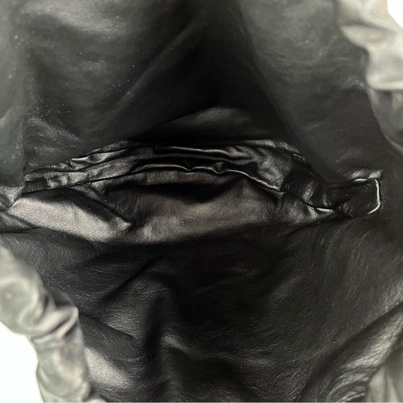 Chloé Shoulder Bag - Picture 11 of 12